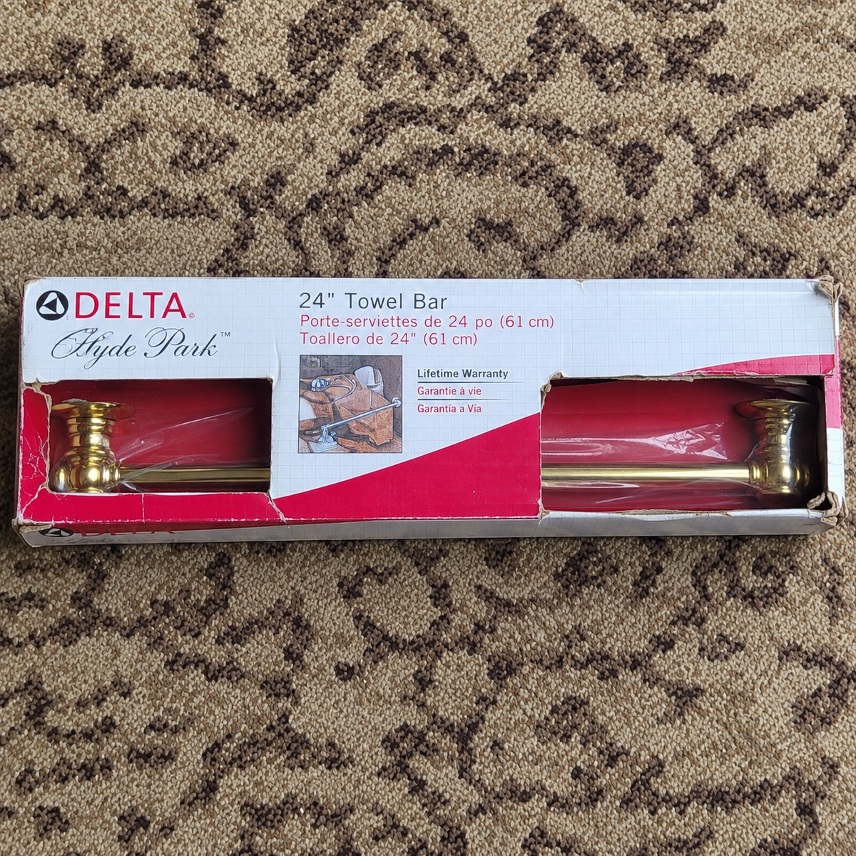 Delta Hyde Park 24-Inch Towel Bar – Brass/Gold